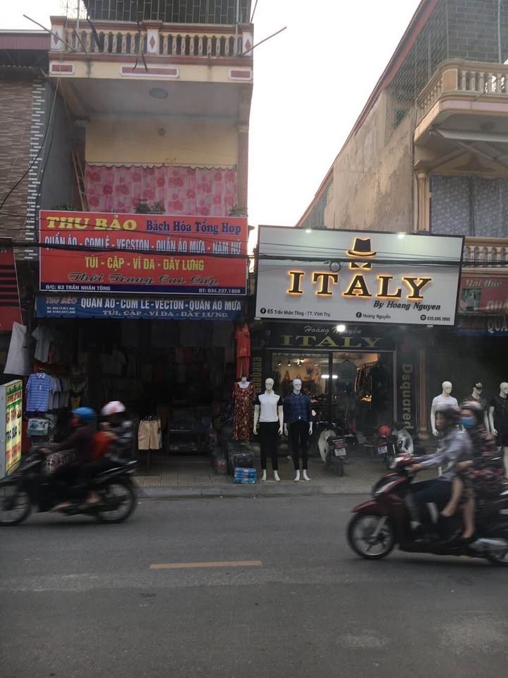 Nhà mặt tiền kinh doanh sầm uất tại Vĩnh Trụ, vị trí đắc địa, tiềm năng cho thuê và kinh doanh đa dạng