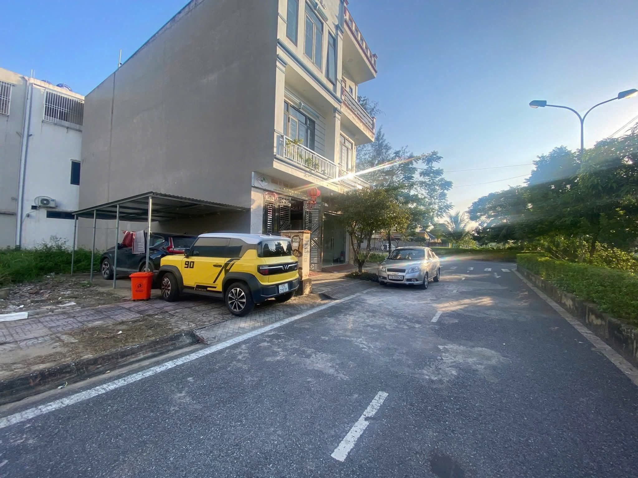 Bán đất mặt đường đôi Phú Xuân 26A, Thái Bình kinh doanh đỉnh, giá nhỉnh 2 tỷ