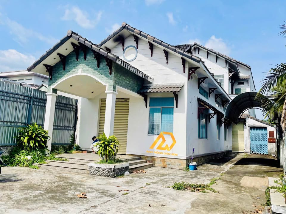 Cho thuê mặt bằng mặt tiền quốc lộ 53, Vĩnh Long 400m2, chỉ 10 triệu/tháng