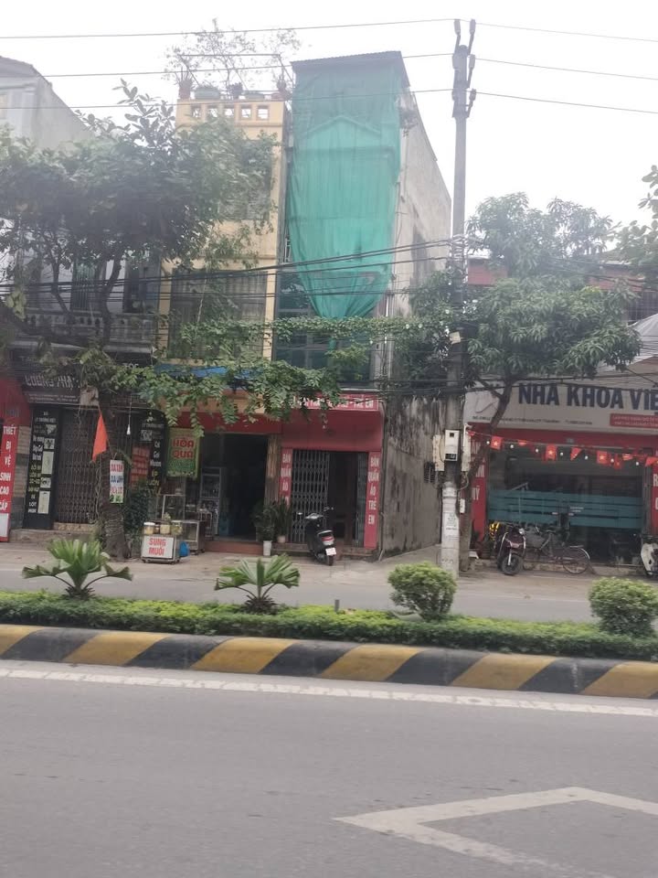 Siêu phẩm nhà lô góc 4 tầng, tọa lạc ngay mặt đường Lý Thường Kiệt, Phường Trần Lãm