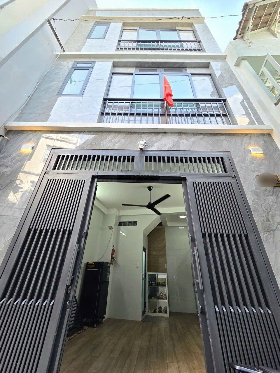 Nhà 3 tầng lê quang định p5, bình thạnh 1t 2l 2pn 3wc shr hxh chính chủ