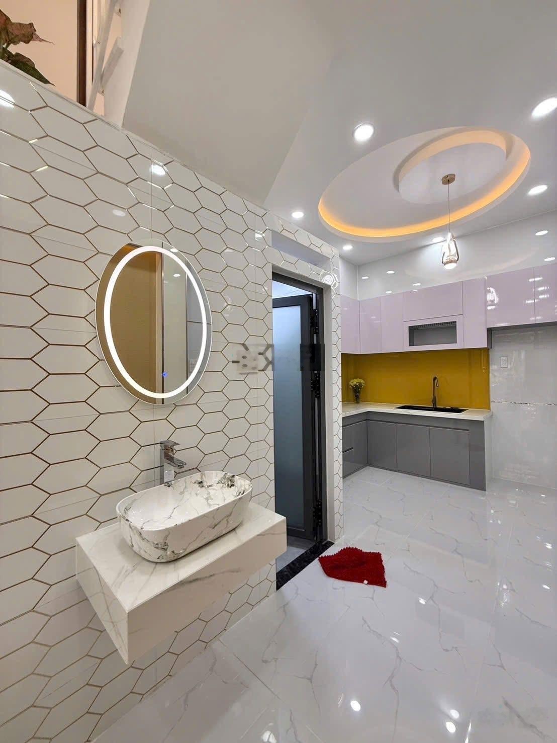 Bán nhà hẻm xe hơi Điện Biên Phủ, P15, Bình Thạnh DT:52,1m2 gần ĐH Hồng Bàng, 1 trệt 2 lầu BTCC