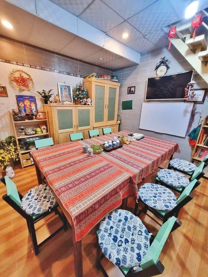 Nhà trung tâm Đà Lạt - Sổ riêng xây dựng - Lõi Hòa Bình sầm uất