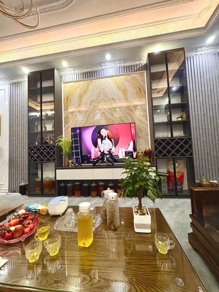 Bán nhà 2 tầng mặt tiền 4,16m, 101m2 tại phường Liêm Chính, Phủ Lý, Hà Nam