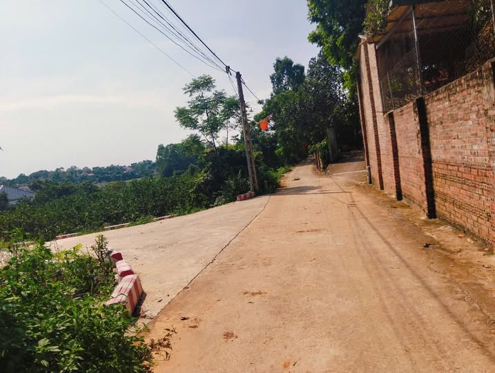 Đất view sông Tích, mặt tiền 10m, ô tô đỗ cửa, chốt ngay kẻo lỡ