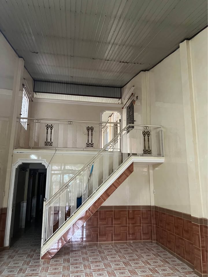 Nhà 138m2 kiệt oto, 3 ngủ, dân trí cao, chỉ 3.1 tỷ, sổ sẵn ký ngay