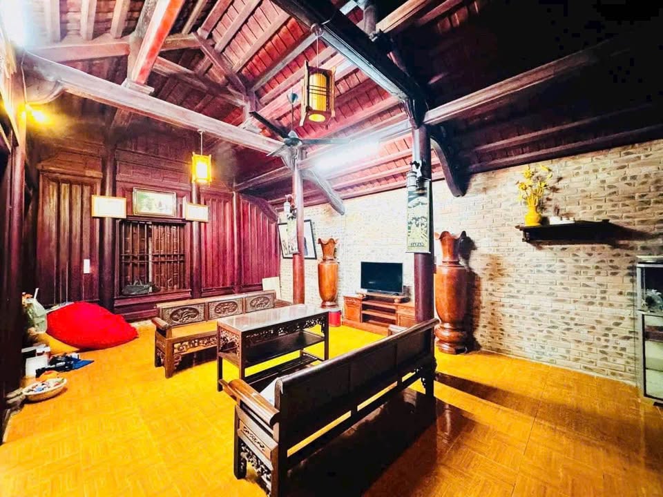 Biệt thự vườn 249m2 mặt tiền 9.5m, tặng thêm 50m2 vườn rau, giá 10 tỷ