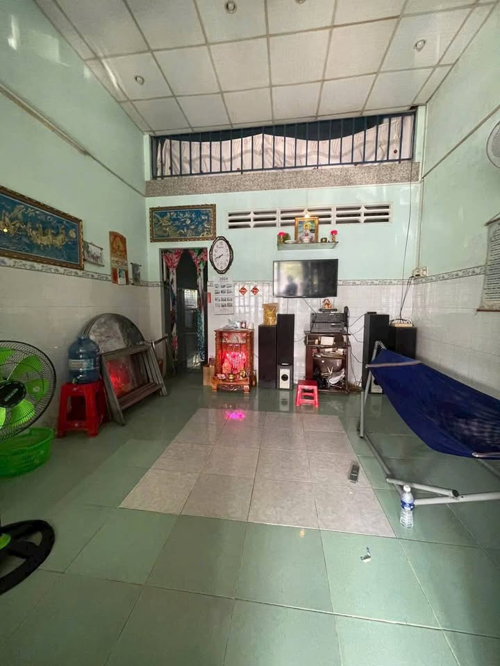 Nhà mặt tiền Long Định 10m x 20m, 141m² thổ cư, gần khu công nghiệp Phú Thuận , giá yêu thương