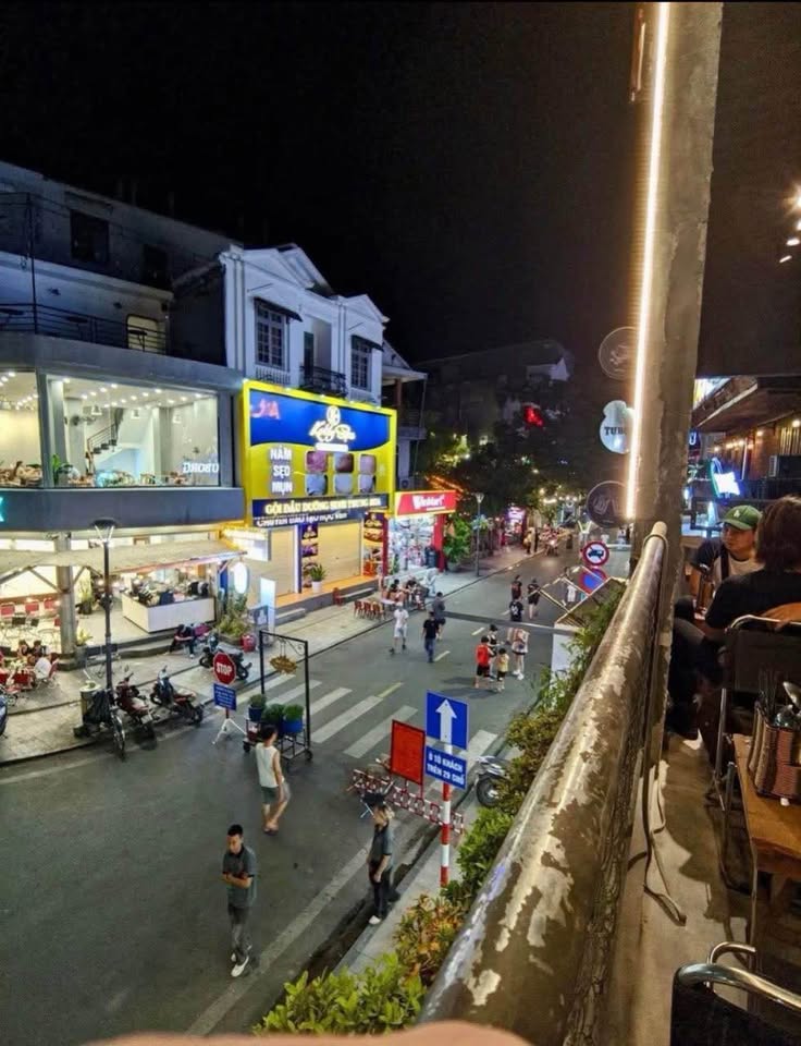 Mặt tiền Chu Văn An, Huế, kinh doanh đỉnh cao, dòng tiền 10 triệu/ tháng