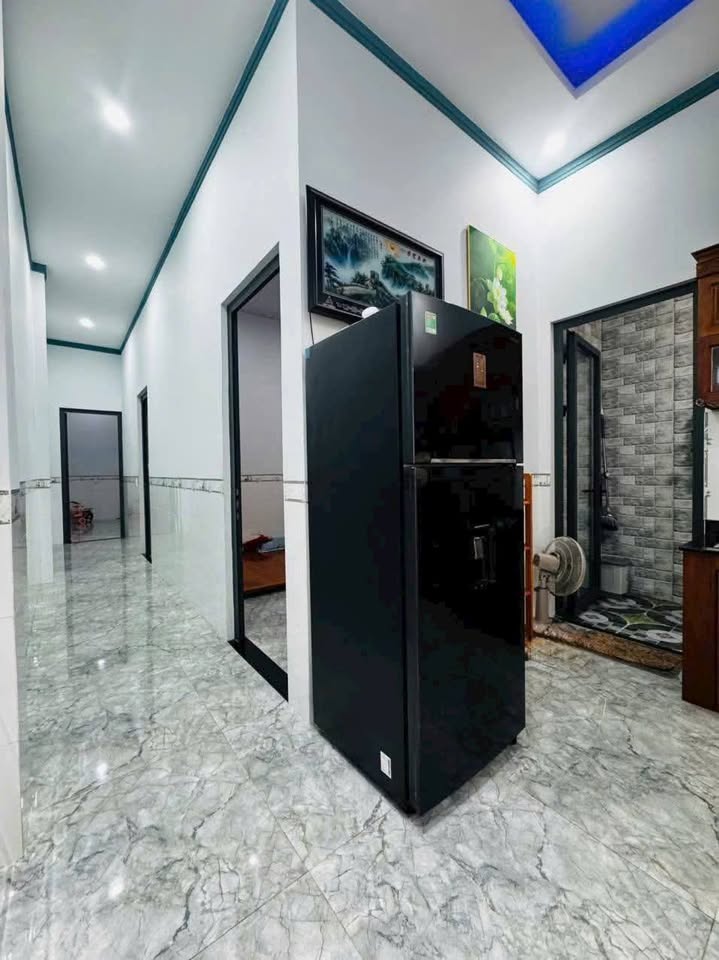 Nhà Trảng Dài giá mềm, gần chợ, có sân ô tô, dọn vào ở ngay