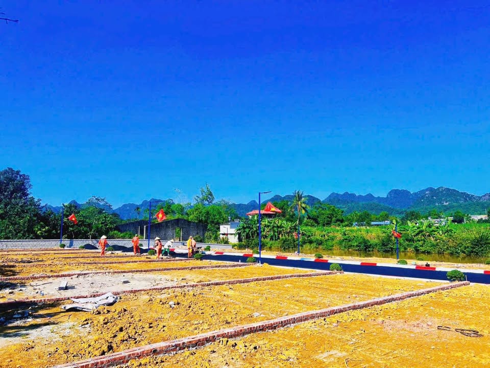 Bán đất nền Lạc Thủy, Hòa Bình, diện tích lớn, giá tốt