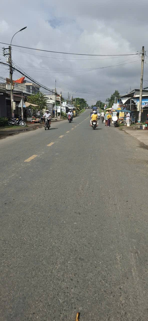 Đất mặt tiền Quốc lộ 75, 477m², 5,5 tỷ chốt deal