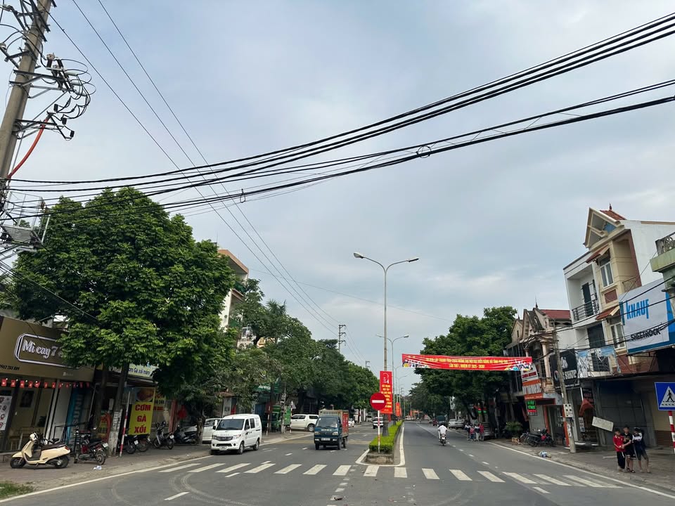 Bán đất kinh doanh trục Hùng Vương, Vĩnh Yên, dòng tiền ổn định, vị trí đắc địa