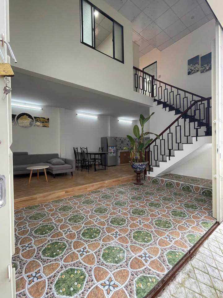 Siêu phẩm nhà cấp 4 gác đúc xịn sò, full nội thất tặng kèm, sẵn sàng đón chủ mới