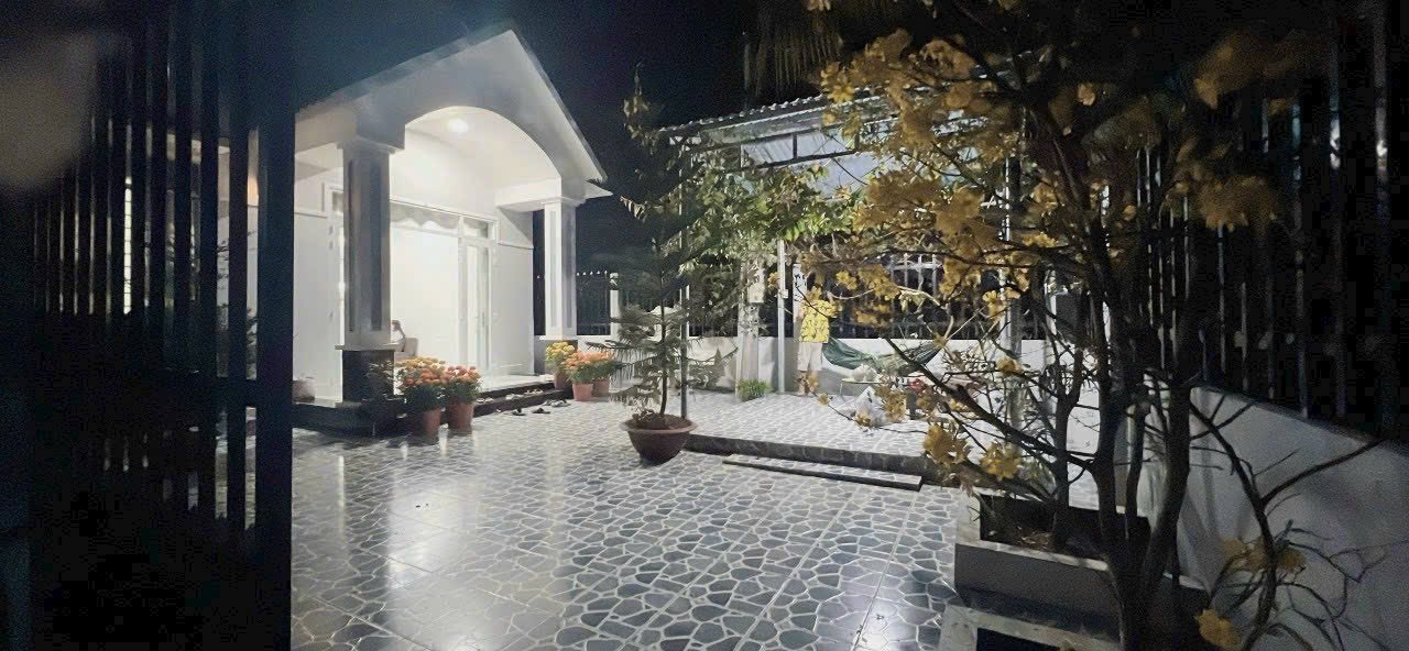 Chào bạn, mình có căn nhà tâm huyết tại phường Sơn Đông, thành phố Vĩnh Long cần