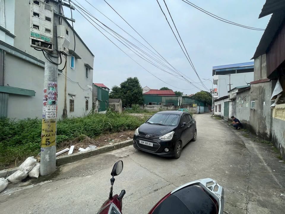 Mảnh đất vàng Phùng Xá 100m2, mặt tiền 8m, ô tô tránh, giá hời