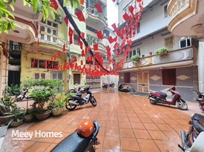 Bán đất Lò Đúc, Hai Bà Trưng - 50m², mặt tiền 8m, ngõ ô tô vào sân