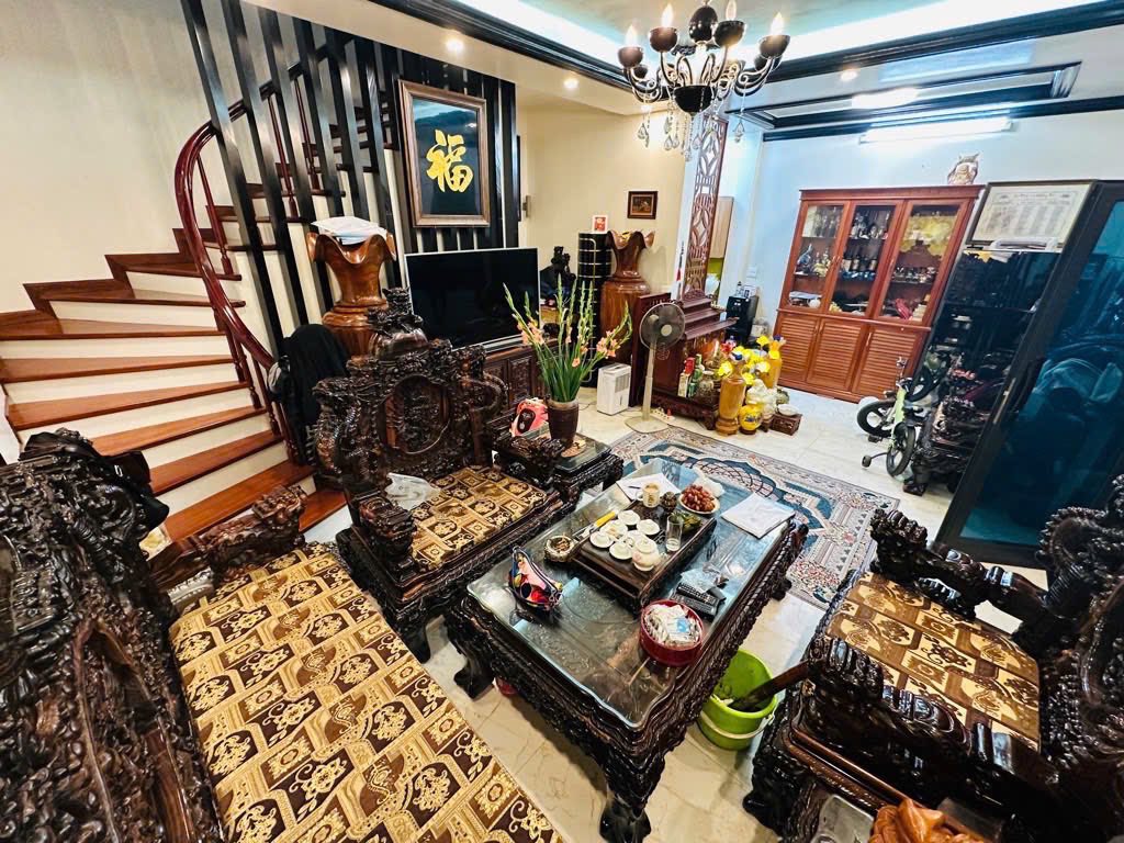 Mảnh đất vàng Nghĩa Dũng, mặt tiền rộng, vuông vắn, sổ đỏ đẹp