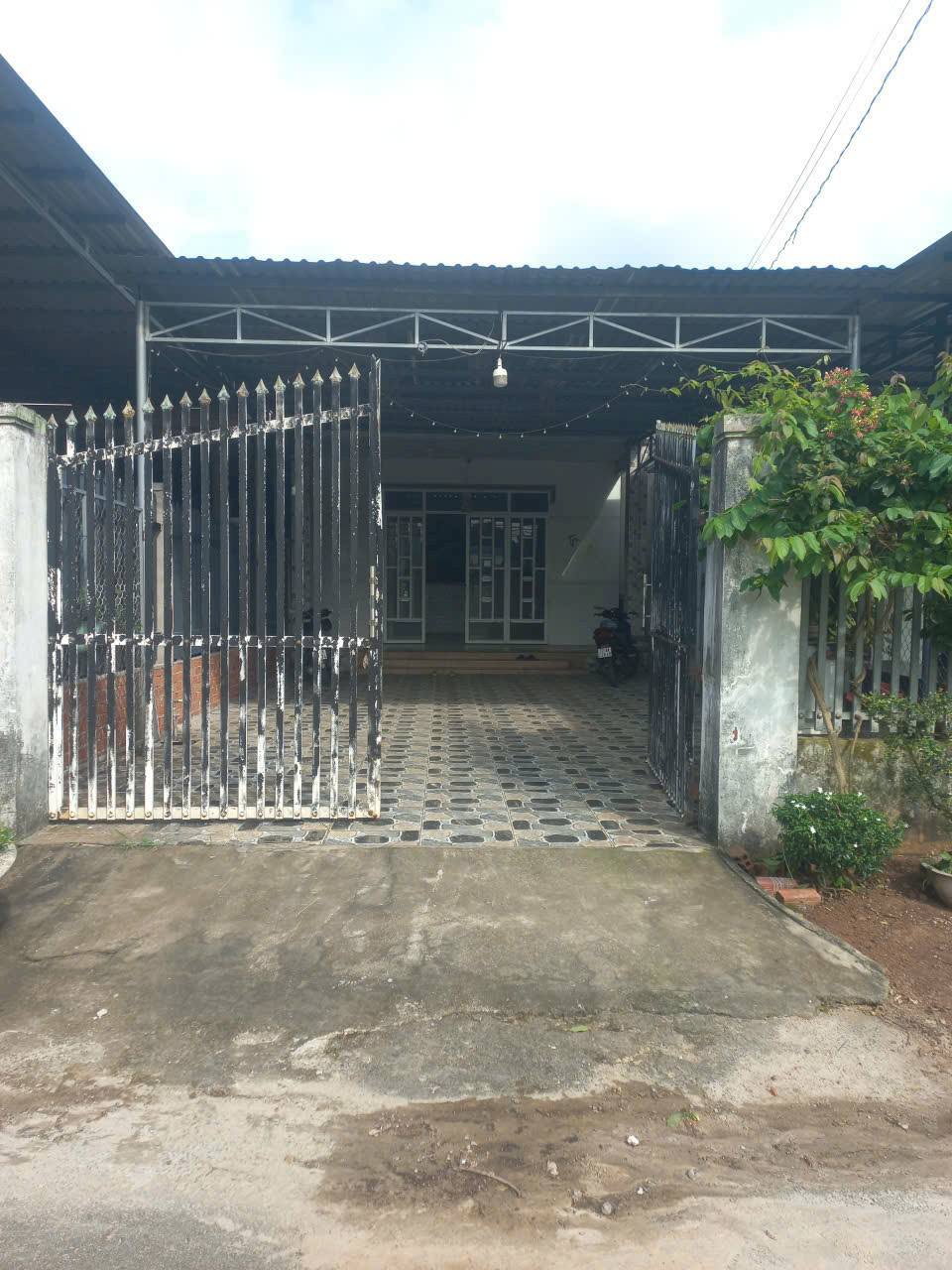 Nhà nguyên căn bình yên gần công viên Trần Văn Thượng