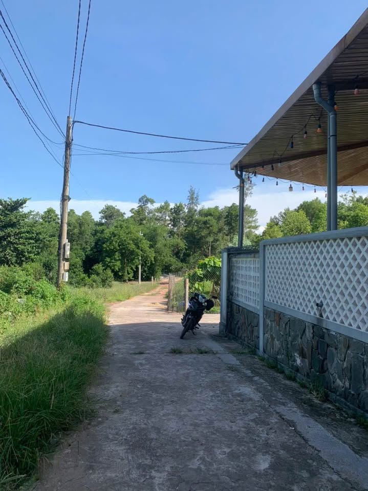 Bán đất kiệt ô tô 7 chỗ quay đầu, 98.5m2, ngang hơn 8m, hướng Tây, Huế