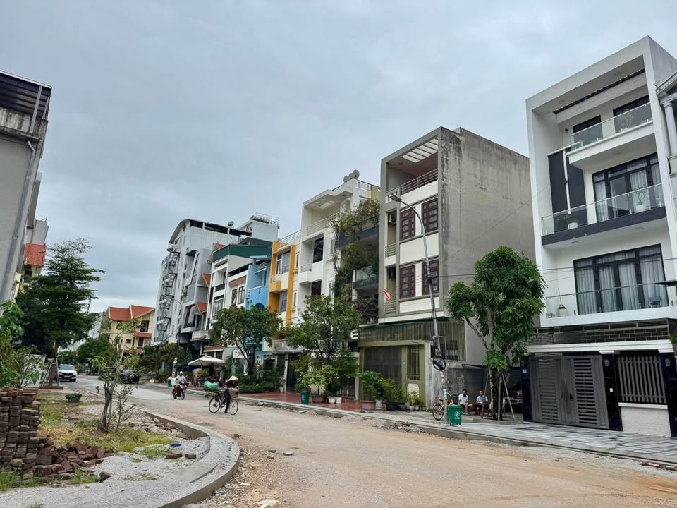 Cơ hội sở hữu ngay 2 ô đất liền kề siêu đẹp tại B8, Khu đô thị Cenco 5, phường Yết Kiêu, thành phố Hạ Long