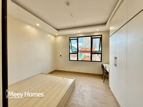 Phòng trọ Cầu Giấy, rộng rãi 40m², ban công riêng, nội thất đầy đủ