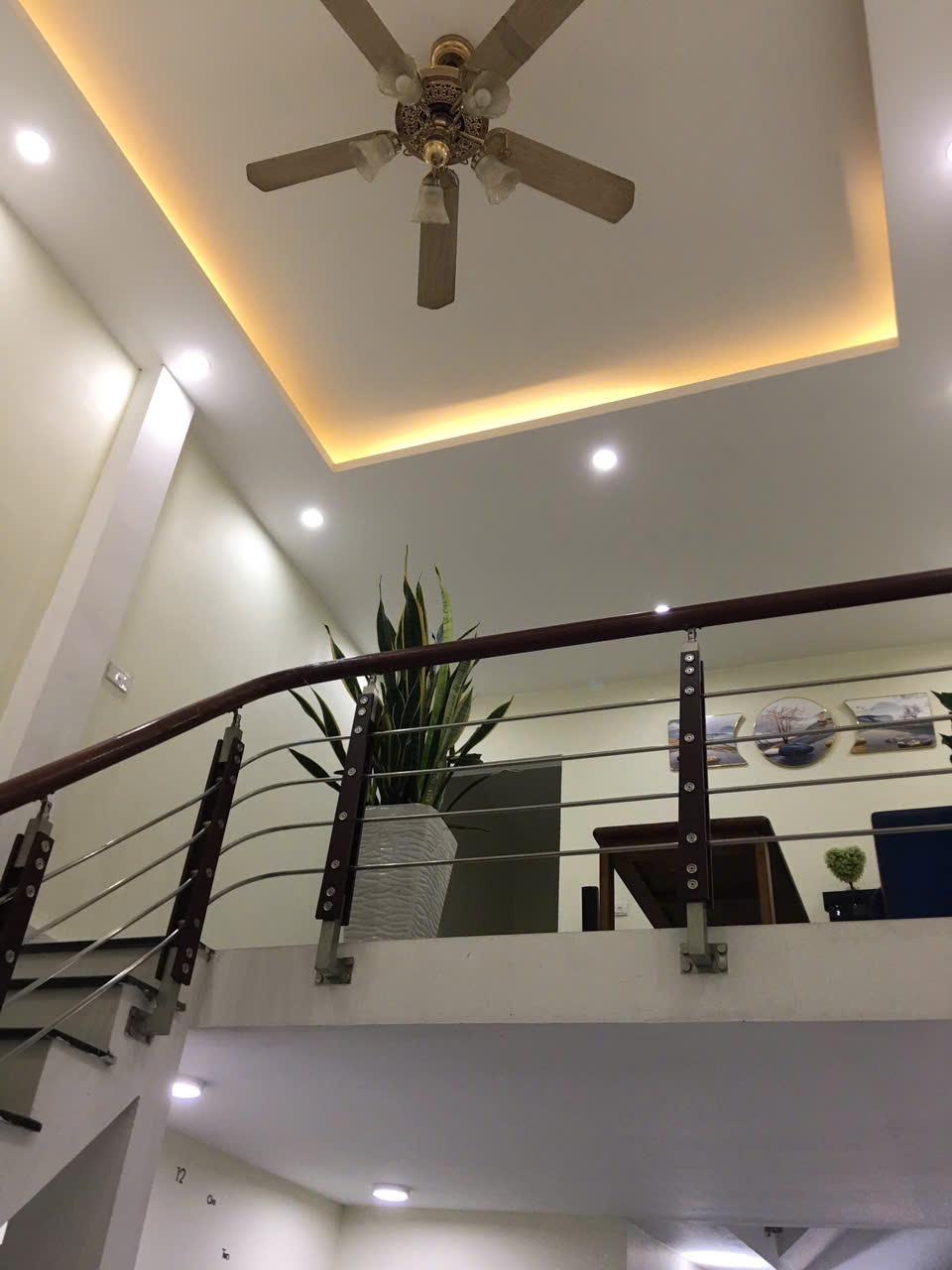 Bán nhà 3 tầng Yên Lộ, Hà Đông, gần đường ô tô, kinh doanh sầm uất