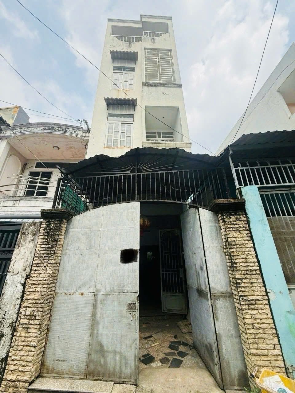 Nhà 4 tầng 8 phòng cho thuê, hẻm xe hơi, Gò Vấp 54m2