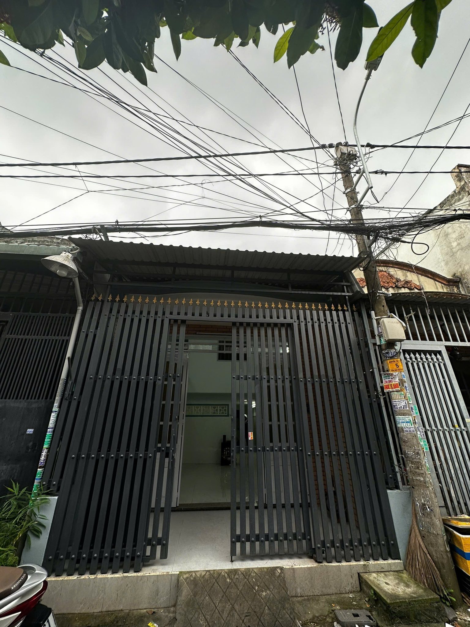 Nhà xinh gác lửng Hóc Môn, 2 ngủ, giá mềm mại chỉ 2.1 tỷ