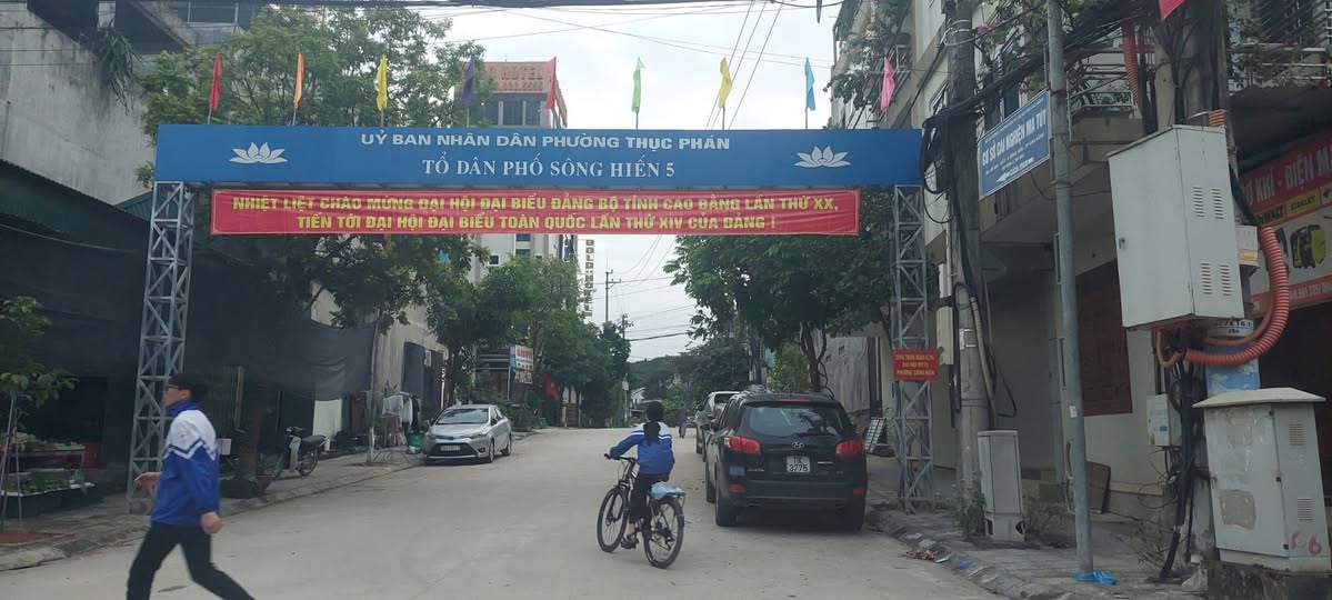 Đất vuông đẹp gần khu tái định cư Nà cáp, Sông Hiến, Cao Bằng