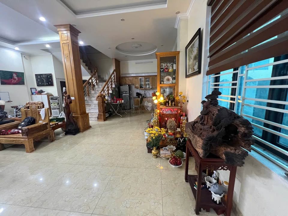 Bán nhà lô góc 2 mặt tiền 113m² tại Phú Sơn, Thanh Hóa, gần chợ và trường học