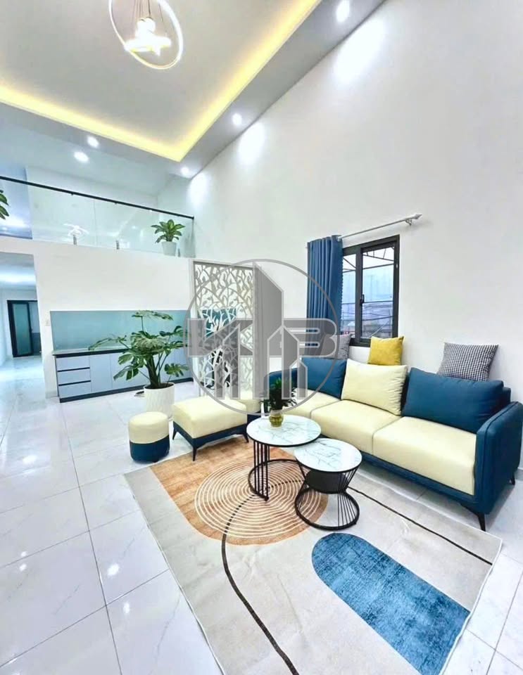 Đà Lạt - Nhà 1.5 tầng An Sơn Phường 4 - 75m2 full nội thất, sân ô tô, giá 2.05 tỷ