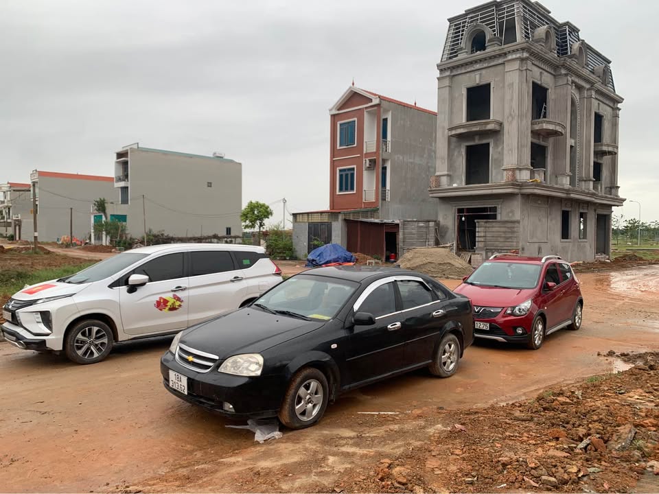 Siêu phẩm nhà mới 100m2 ngay khu đô thị Nam Vĩnh Yên, cận Vingroup