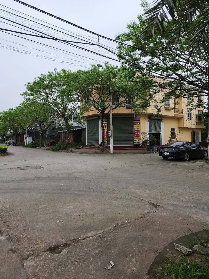 Tọa lạc tại vị trí đắc địa bậc nhất Khu đô thị Phúc Sơn, Vĩnh Tường, Vĩnh Phúc, căn góc siêu đẹp với diện tích 152m2