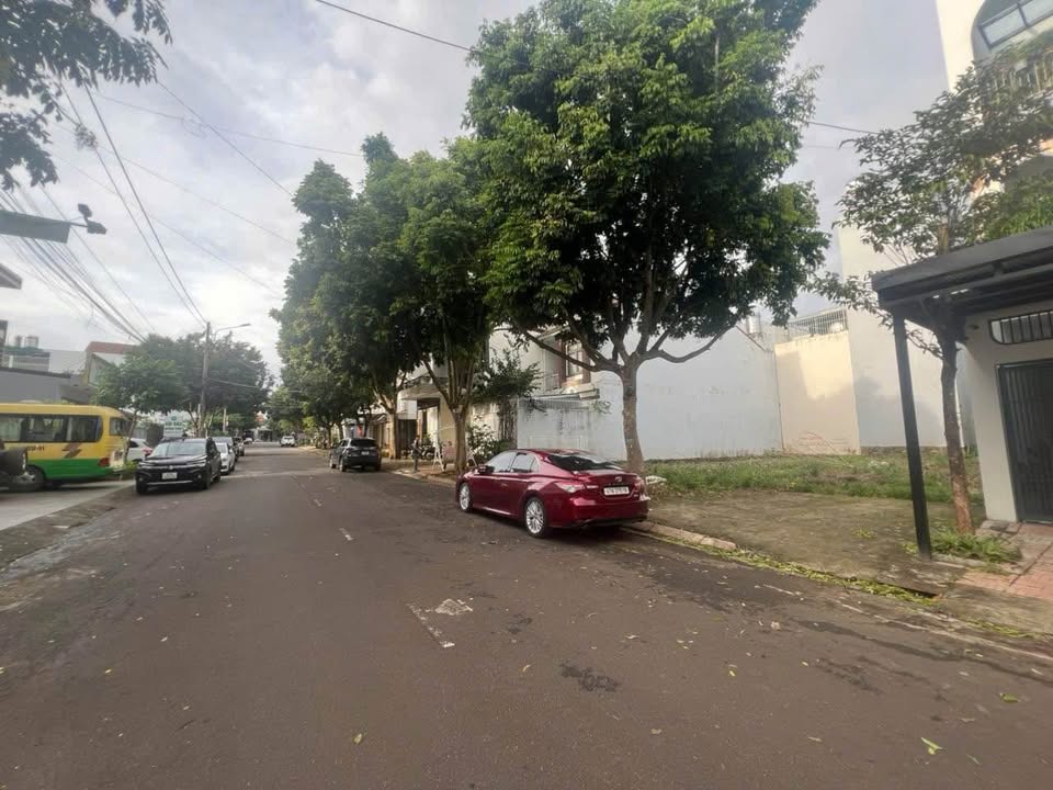 Siêu phẩm 3 lô liền kề mặt tiền đường KPA Nguyên, Phường Tân An, Buôn Ma Thuột