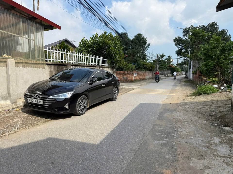 Nhà 2 tầng 72m2 trục chính Thiếu Khanh, giá 1,6 tỷ