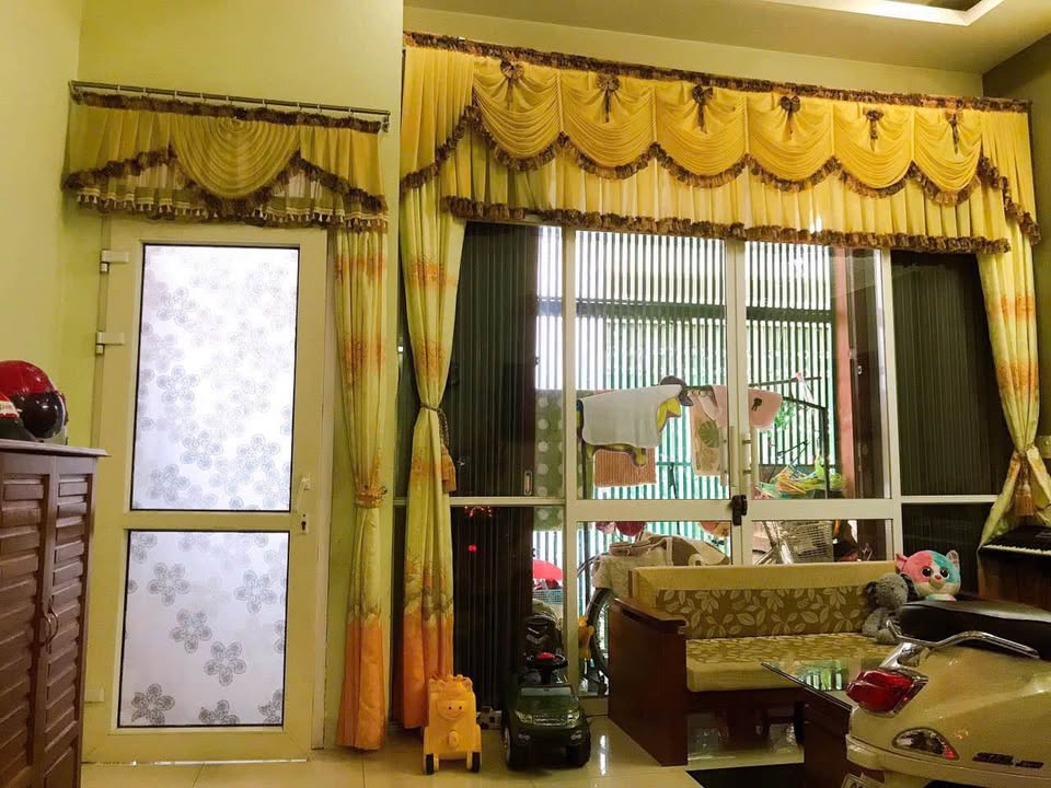 Bán nhà hẻm 24 Quyết Tiến, diện tích 5m x 11m, gần tiện ích, giá 1,05 tỷ