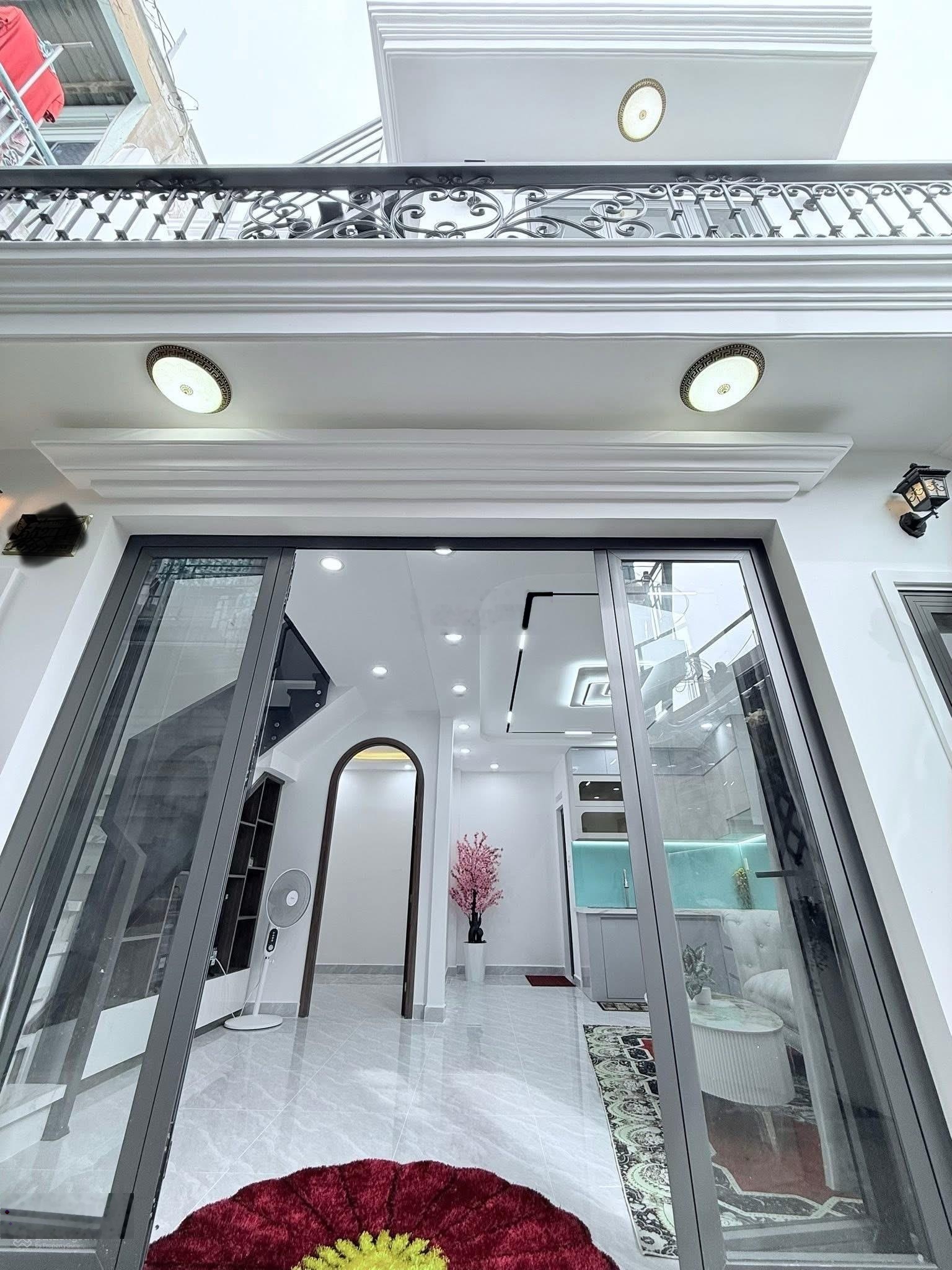 Nhà 1/ đường âu cơ kiến trúc biệt thự mini