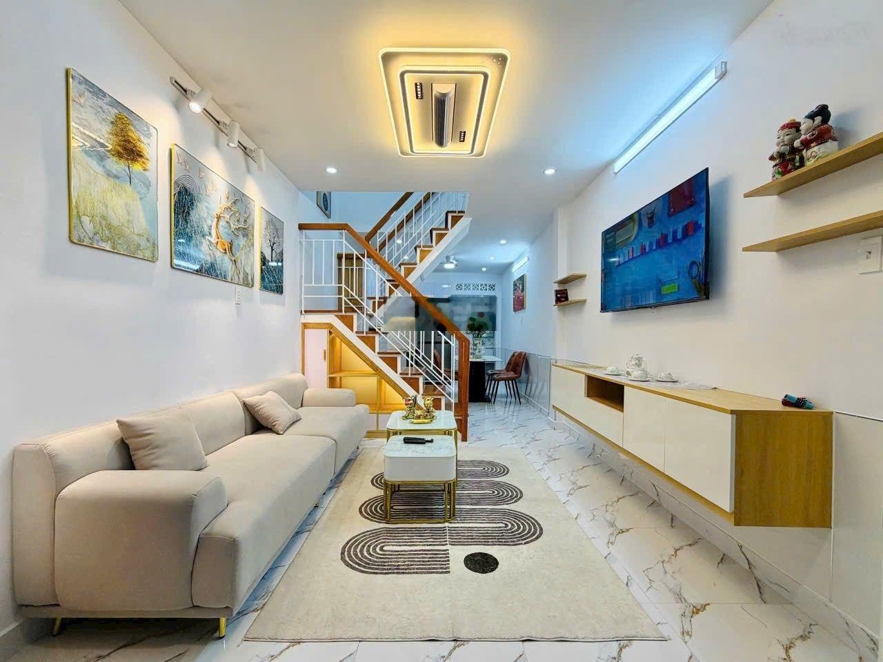 Nhà Phố Đường Trần Thị Trọng F15 Tân Bình - GẦN CHỢ PHẠM VĂN BẠCH, NHÀ GA T3 - DT: 3,20 X 11