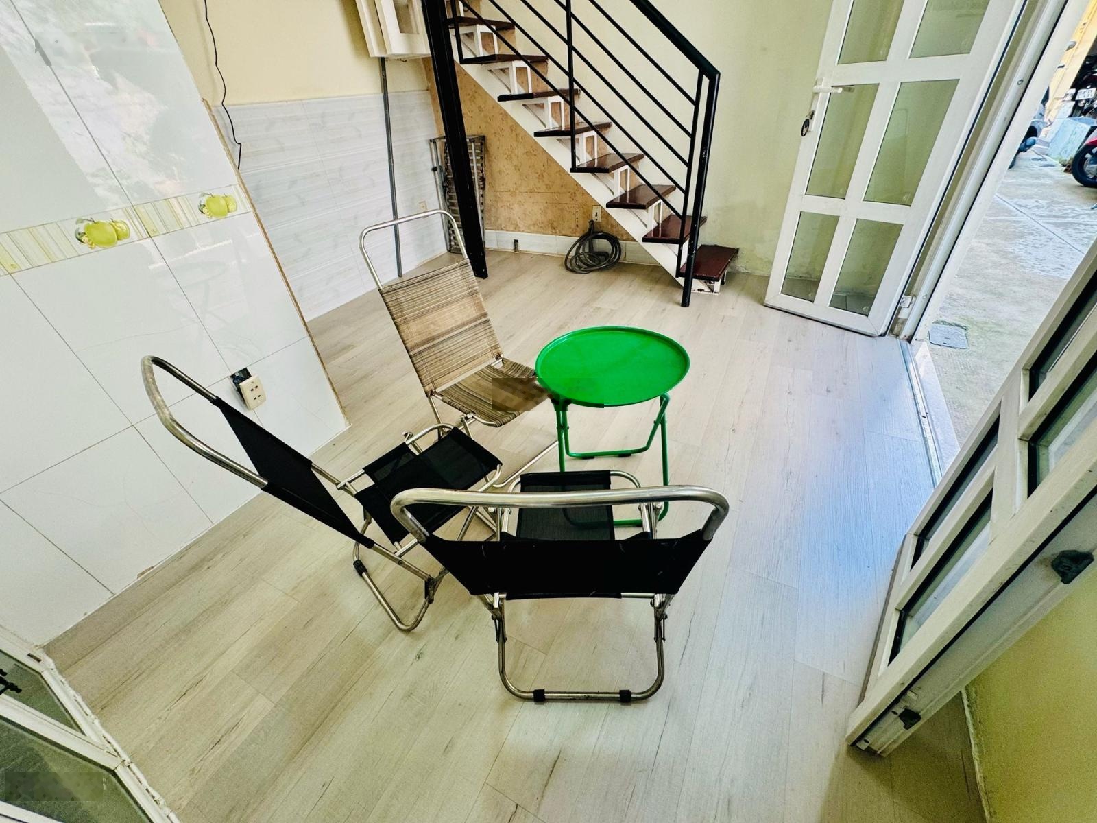 Nhà Đẹp 3 Tầng - Hẻm Xe Hơi - Trần Đình Xu