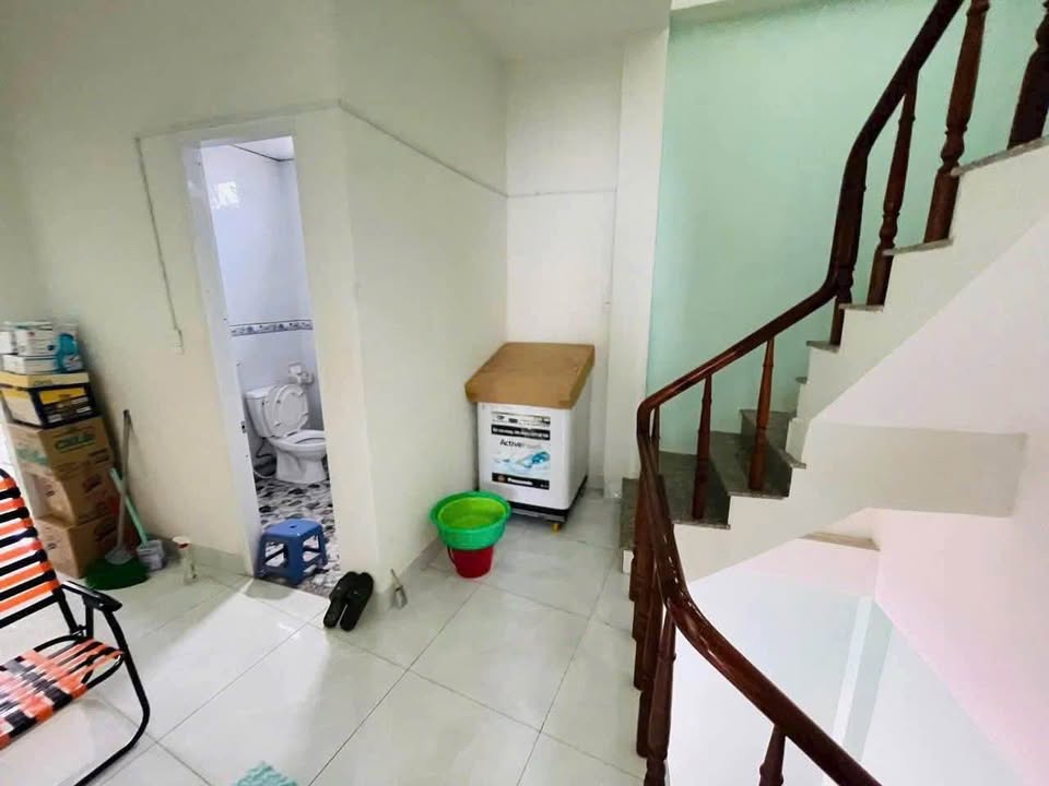 Bán nhà 1 trệt 2 lầu, 2 mặt tiền hẻm ô tô, Phường 4, thành phố Vũng Tàu