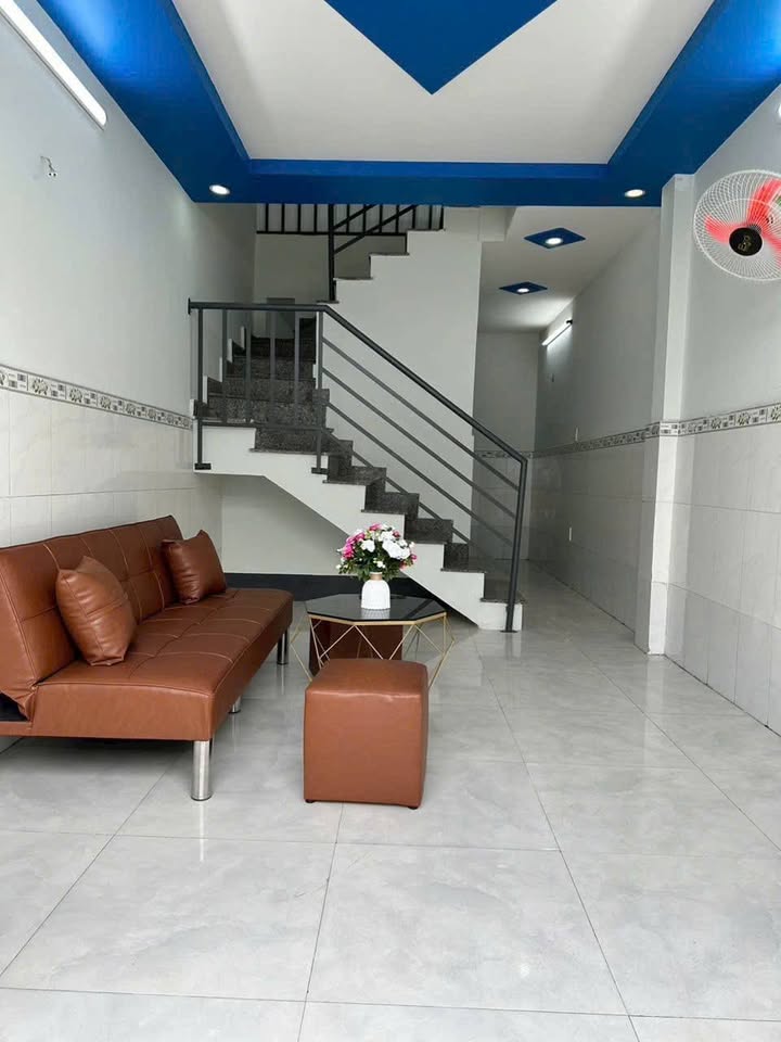 Chào mừng quý khách đến với căn cứ địa mới tại Quận 12, ngay gần Ngã tư Ga sầm uất