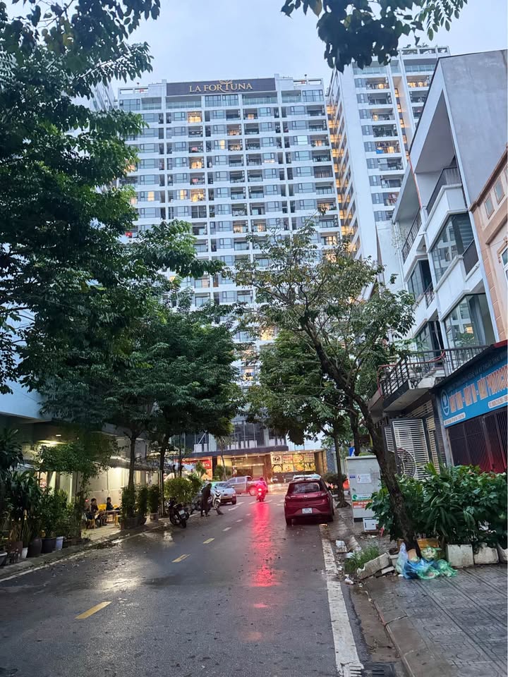 Chính chủ bán nhà liền kề 4 tầng khu đô thị Vạn Cát, Vĩnh Yên, Vĩnh Phúc 110m2, mặt tiền 5,5m, giá 6 tỷ