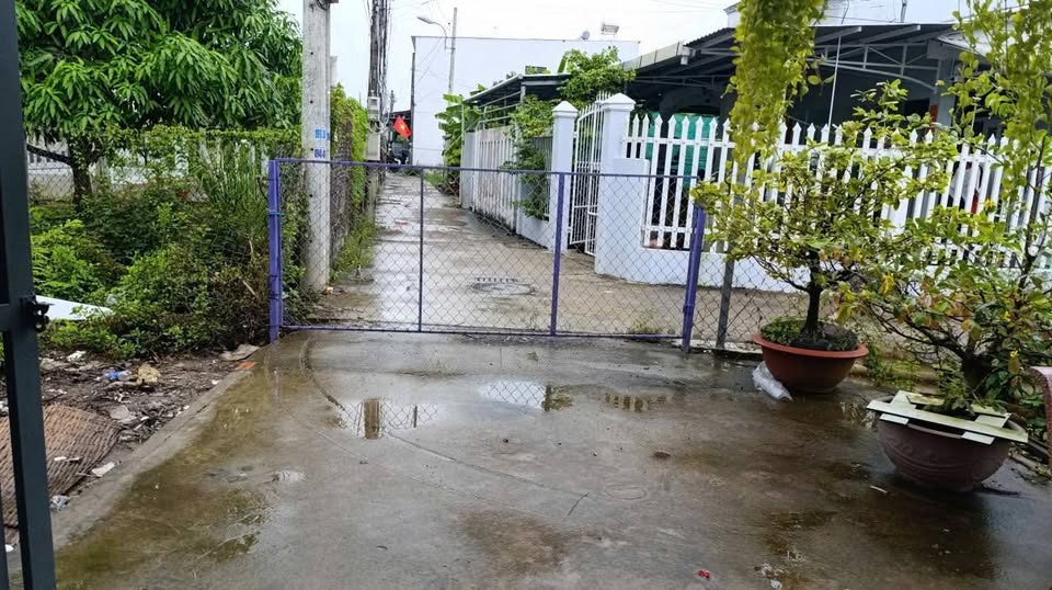 Nhà 150m² thổ cư gần Chợ Trà Vinh, giá dưới 1 tỷ