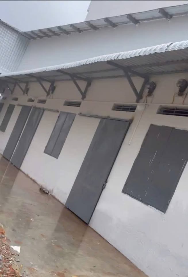 Trọ 6 phòng 100m2, 2 mặt kiệt ô tô, 3,3 tỷ