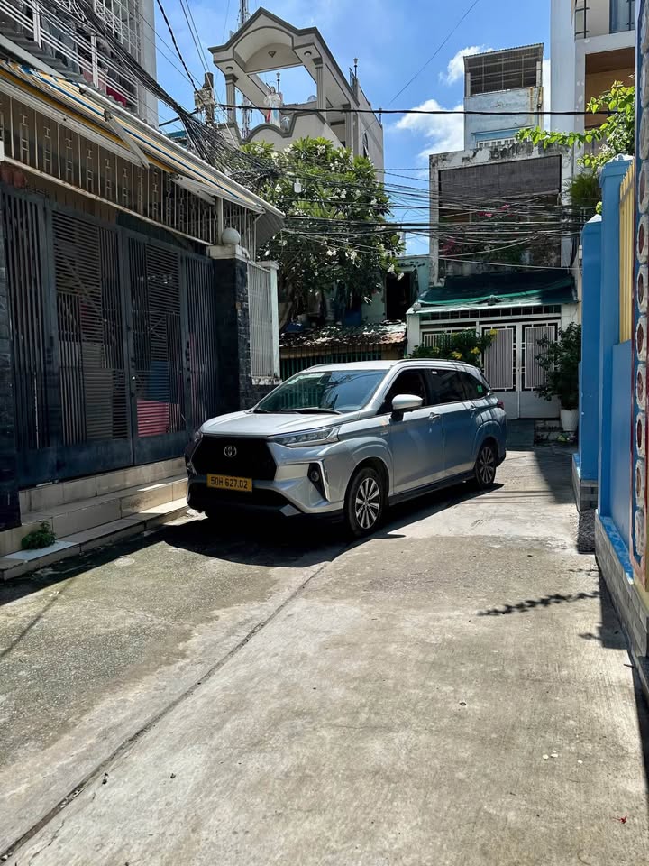 Nhà xinh Quận 8 giá iu thương 7,88 tỷ, sát chợ Phạm Thế Hiển, đi đâu cũng tiện