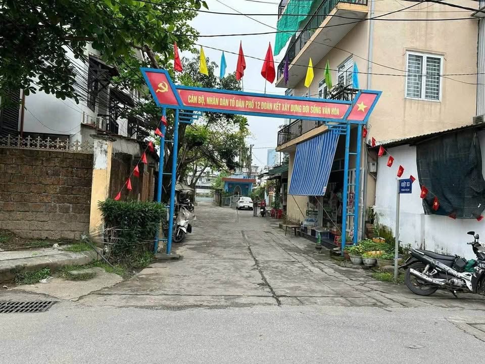 Đất Huế 2 lô vàng sát resort, đường xe hơi tới tận nơi, giá hời