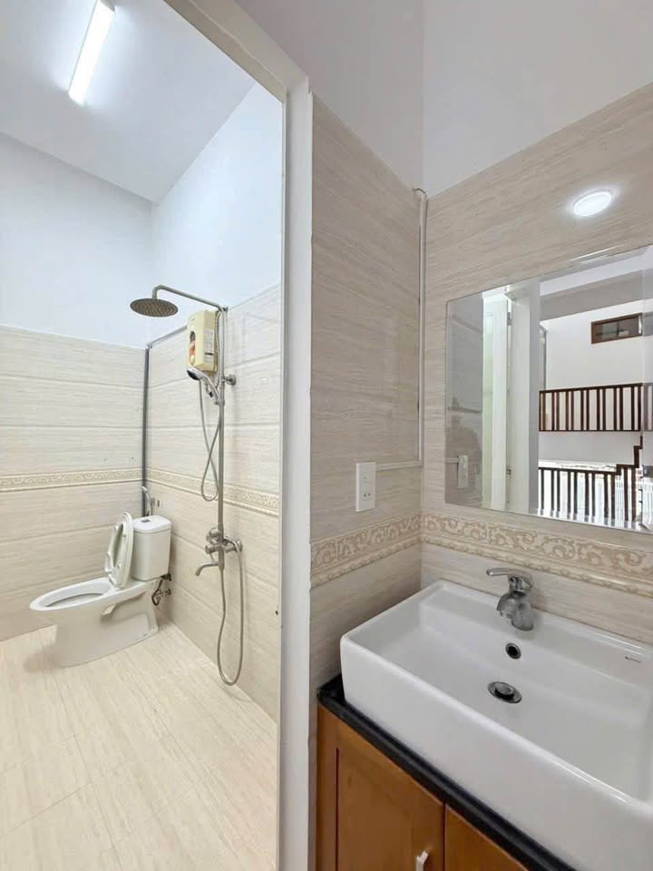 Siêu phẩm nhà 3 mê lệch kiên cố, tọa lạc tại vị trí đắc địa