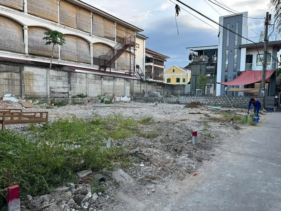 Đất trung tâm Huế - kiệt ô tô 3.3m - sổ hồng 63m2 - chỉ 2 tỷ