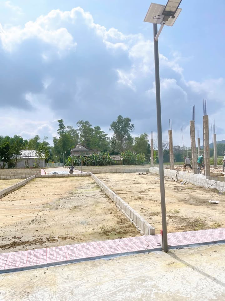 Đất vàng kề khu công nghiệp Tứ Hạ đầu tư sinh lời ngay